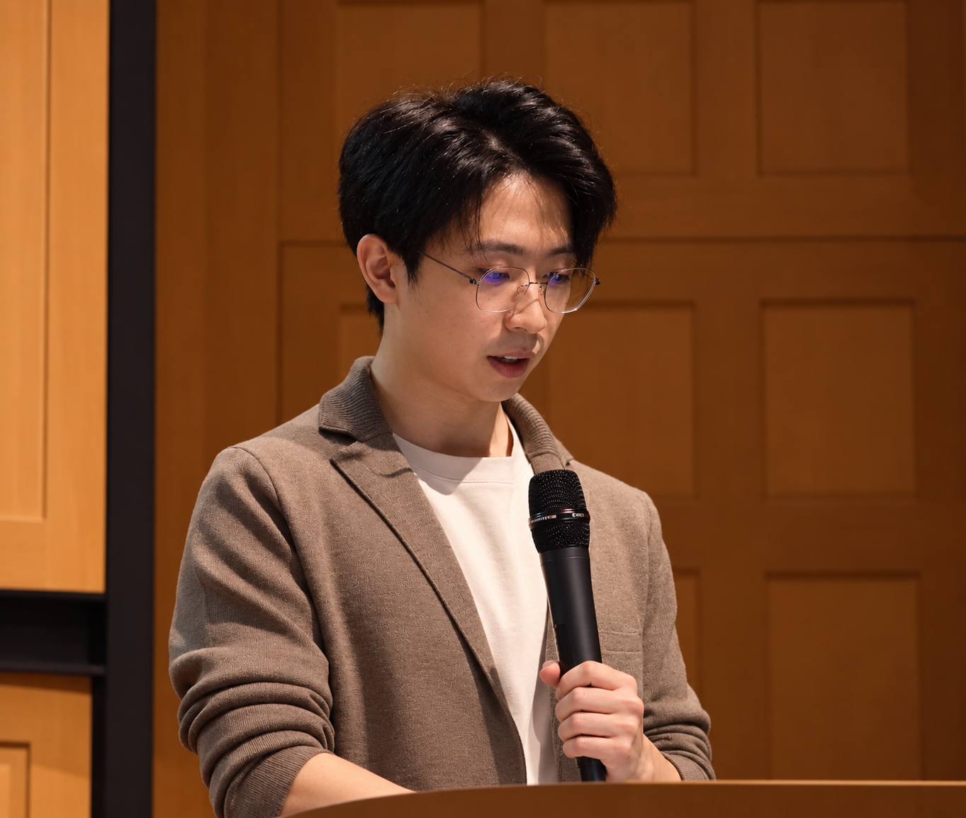 Zhongyi (Zachary) Liang